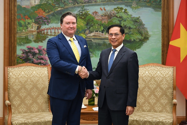 Viet Nam ready to negotiate with U.S. to reduce import duties